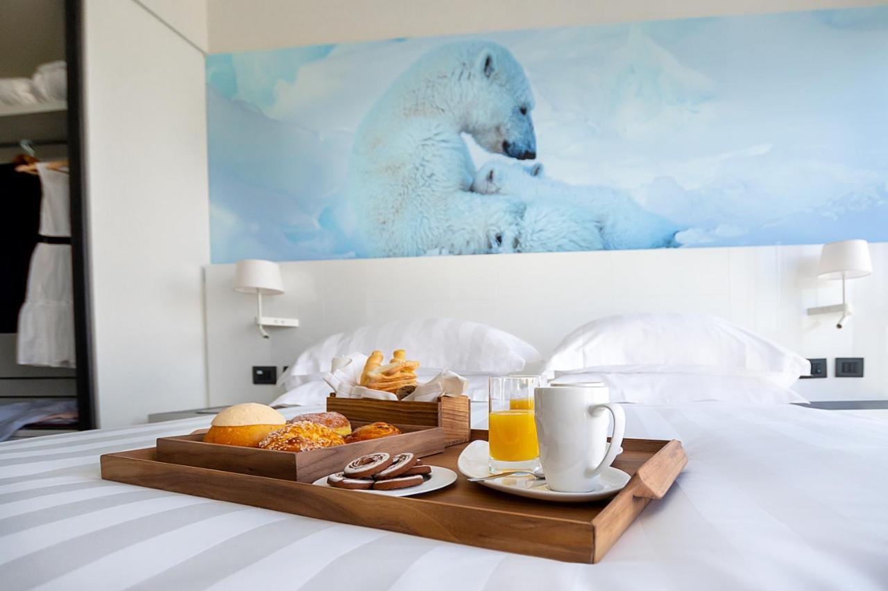 Life Hotel แบร์กาโม ภายนอก รูปภาพ