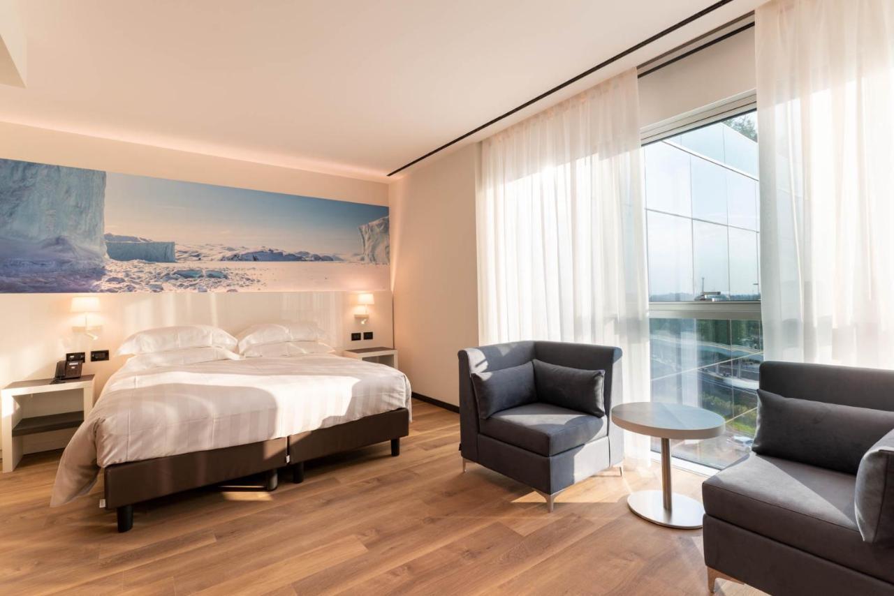 Life Hotel แบร์กาโม ภายนอก รูปภาพ